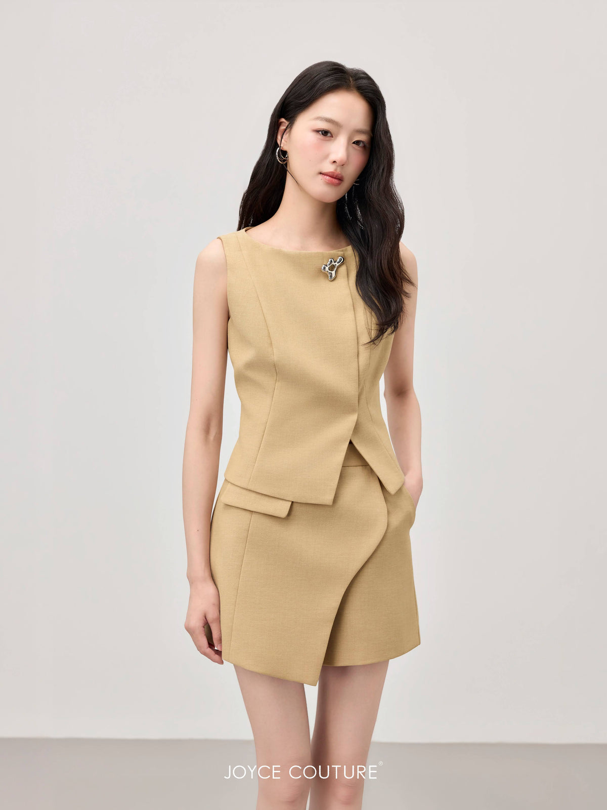 Louisa Short (Khaki)