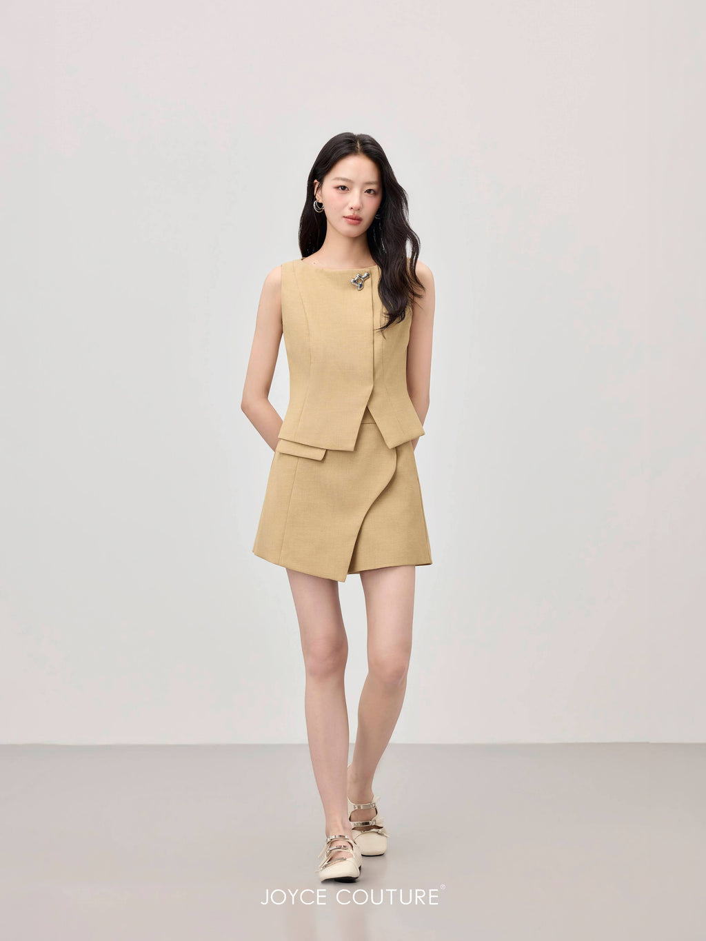 Louisa Short (Khaki)
